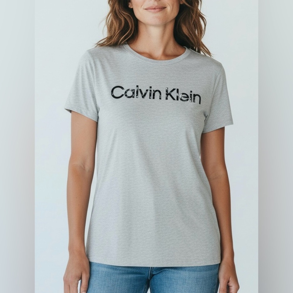 Calvin‎ Klein performance Light Gray women’s Short Sleeve Tee size XS